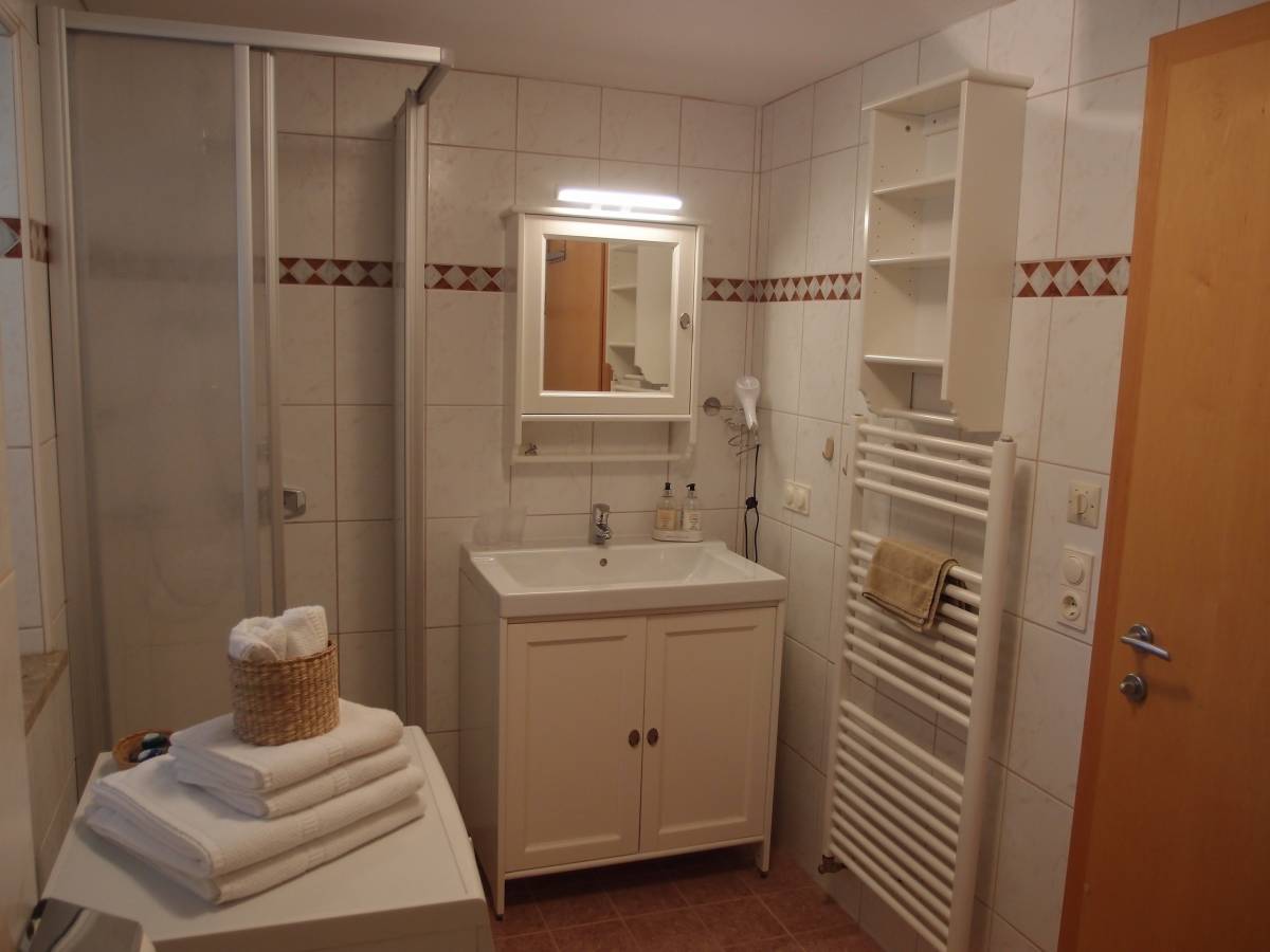 Badezimmer | Ferienwohnung Krämerhaus